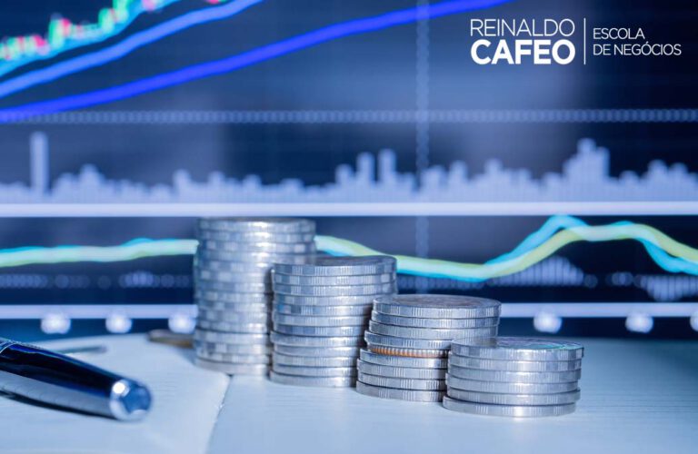 "Os sinais da economia devem servir de alerta", escreve o economista Reinaldo Cafeo em seu artigo inédito.